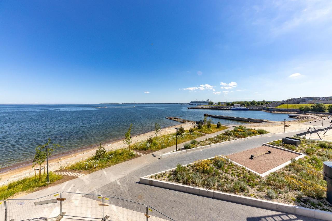 Sea View Family Apt In Unique Kalaranna District Tallinn Bagian luar foto